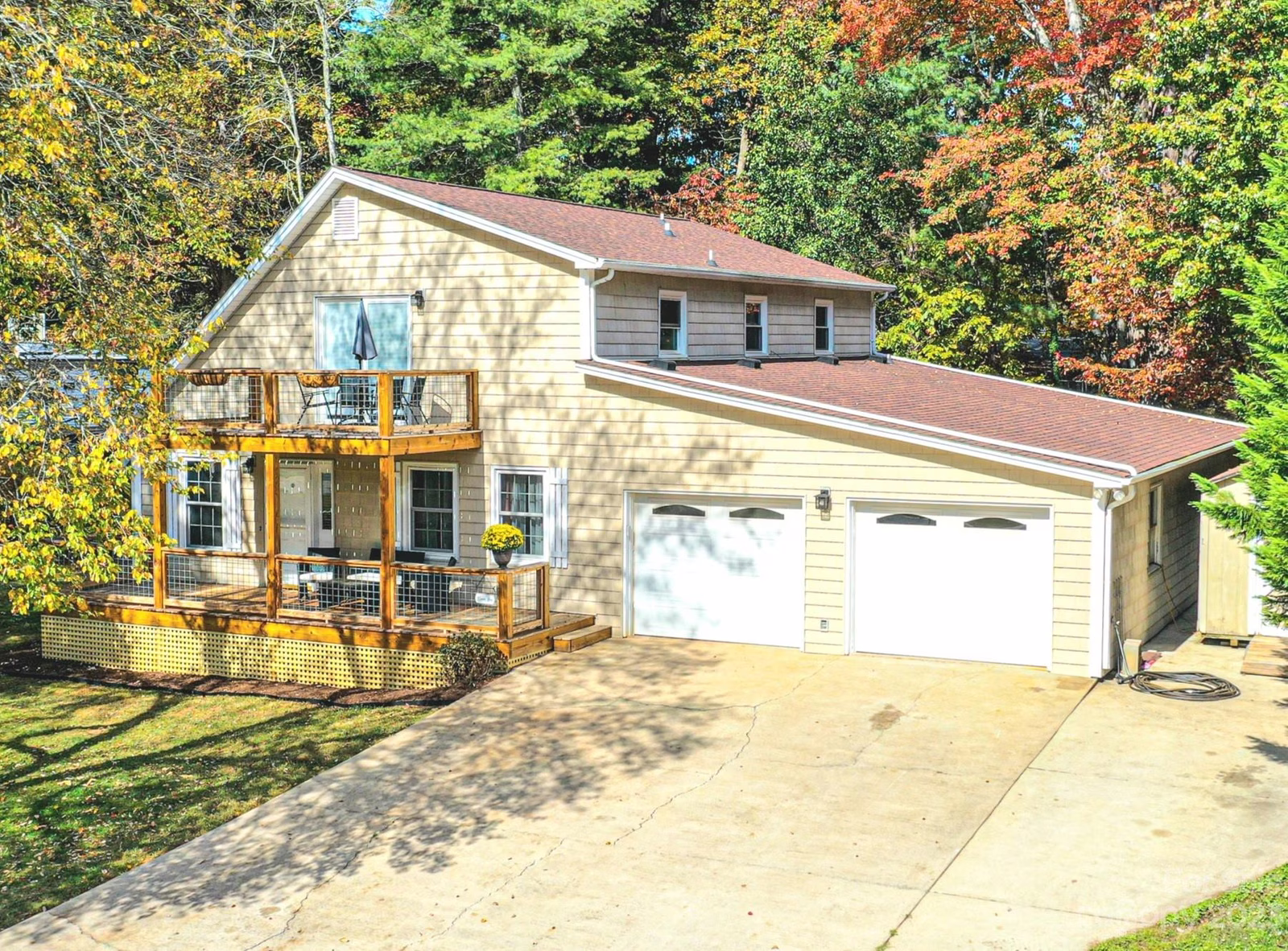 Property image 1 at 208 Timber Ridge Drive, Lenoir, NC 28645