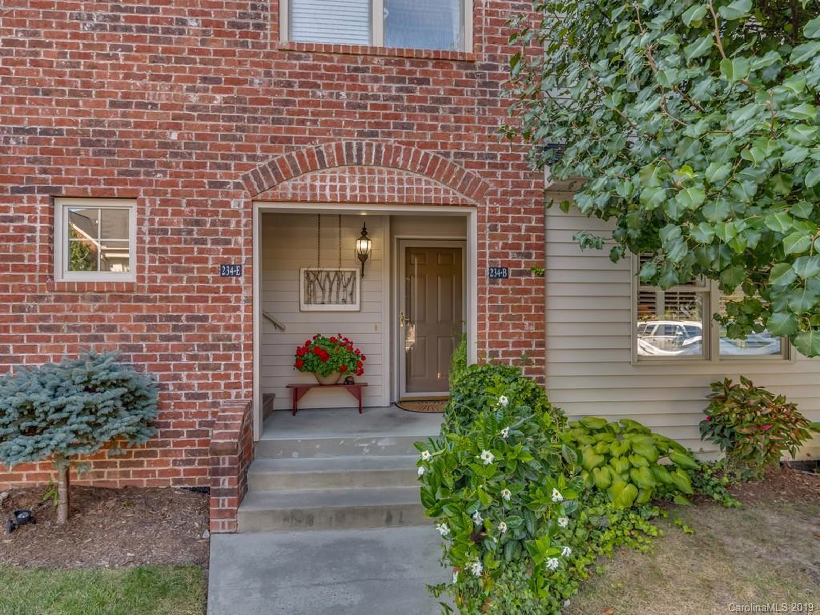 Property image 1 at 234 Wash Creek Drive, Hendersonville, NC 28739