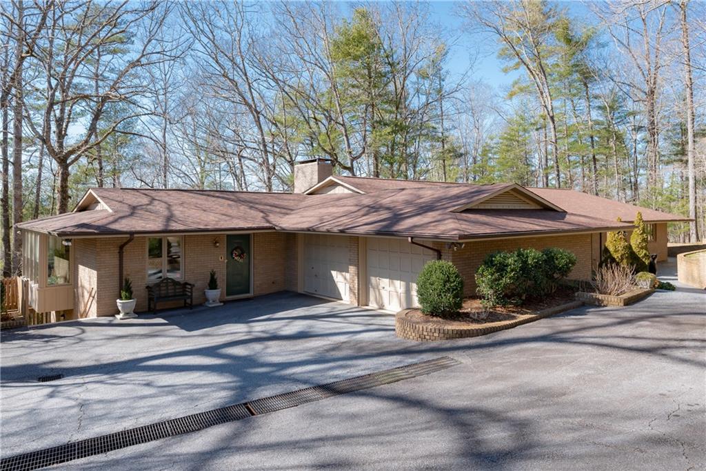 Property image 2 of 327 Tremont Circle in Tremont Park, Lenoir, NC 28645