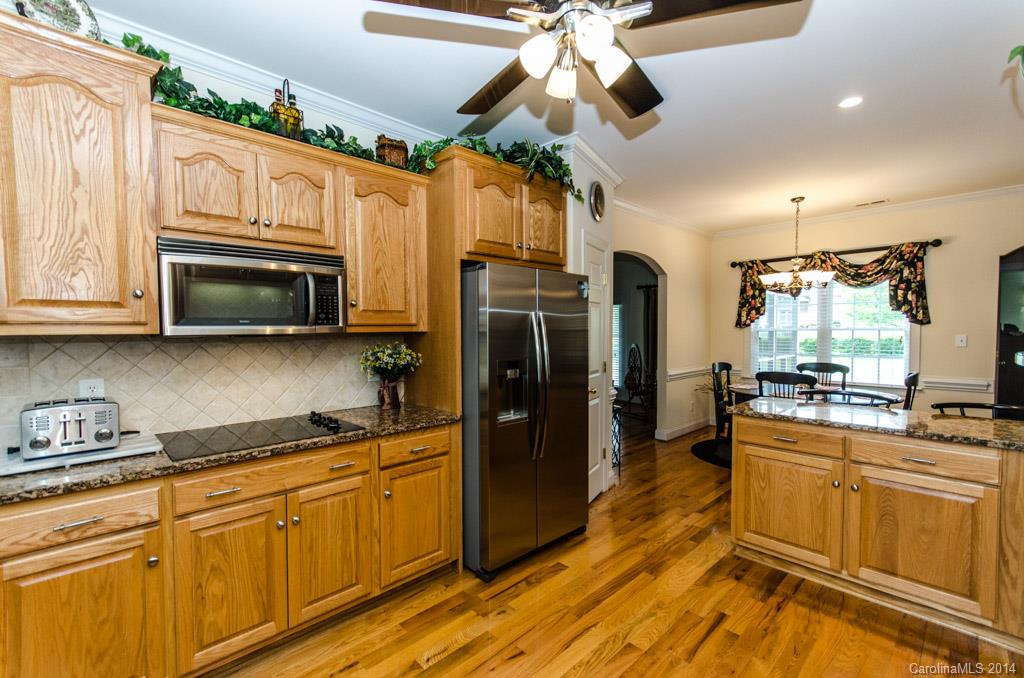 Property image 4 of 2887 Wheatfield Court in Levinwood, Lincolnton, NC 28092