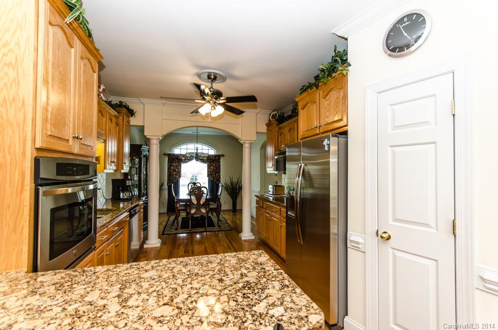Property image 5 of 2887 Wheatfield Court in Levinwood, Lincolnton, NC 28092