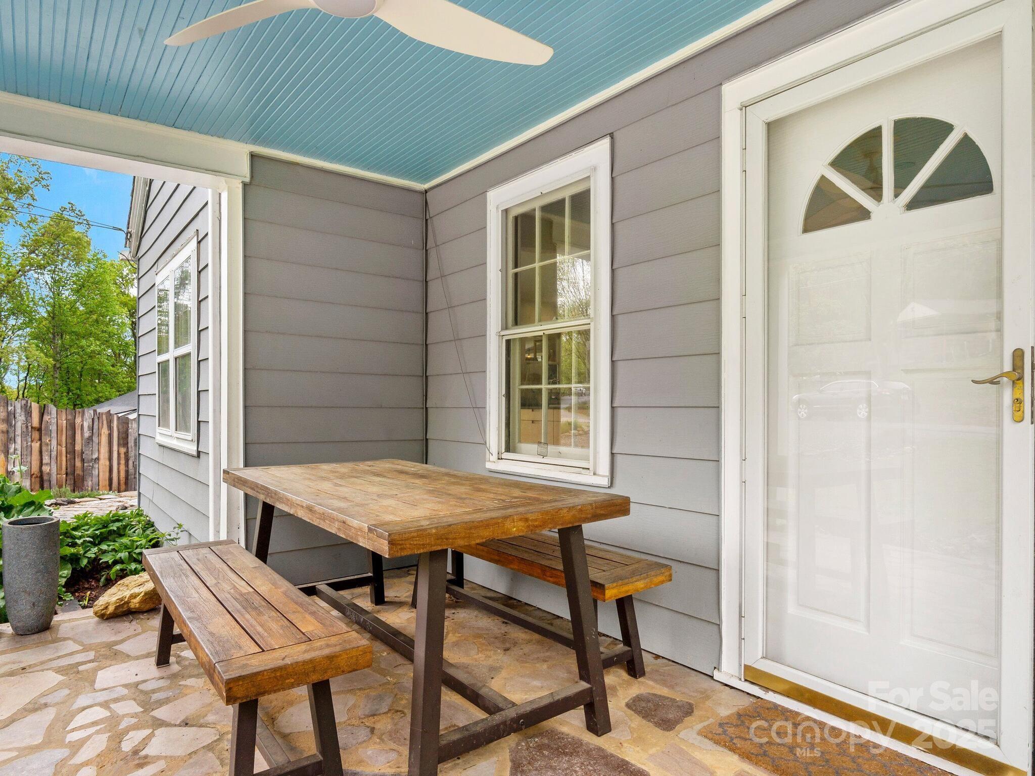 Property image 5 of 318 Stonewall Avenue in Grovemont, Swannanoa, NC 28778
