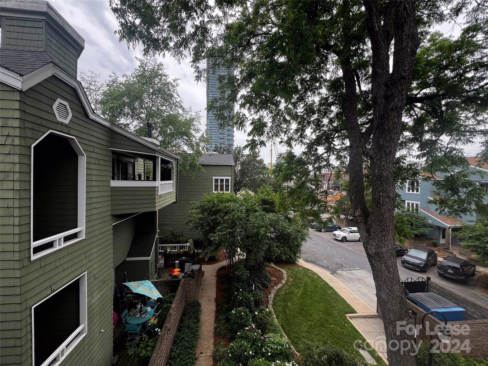 Property image 1 at 415 W 8th Street, Charlotte, NC 28202