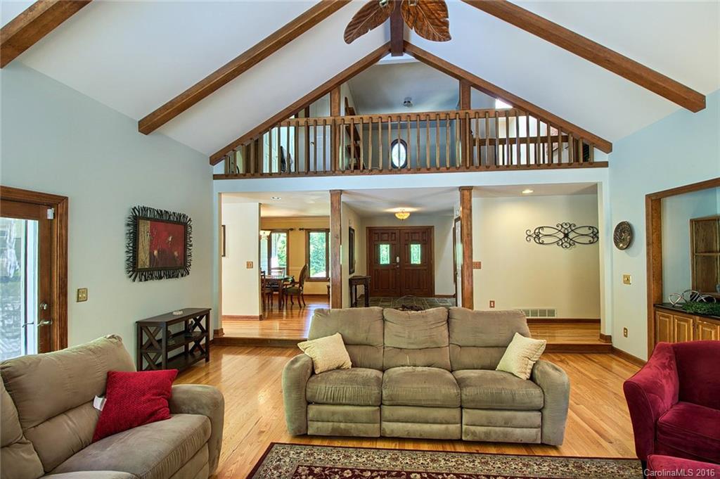 Property image 4 of 13 Mountain Lake Drive in Flat Rock Lakes, Hendersonville, NC 28739