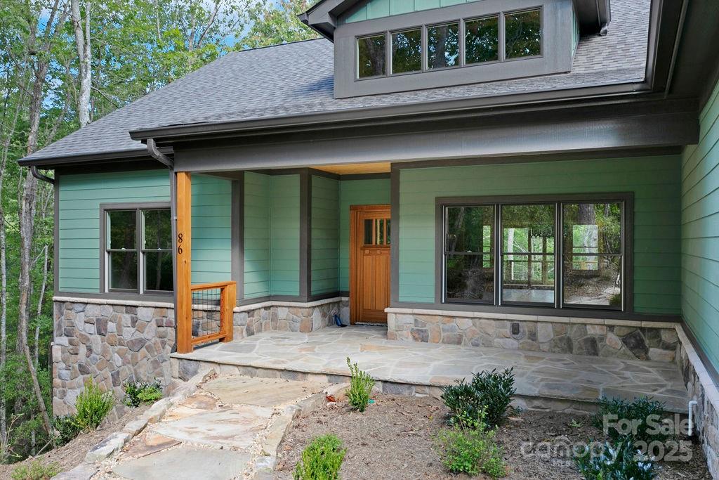 Property image 3 of 86 Isuhdavga Court in Connestee Falls, Brevard, NC 28712