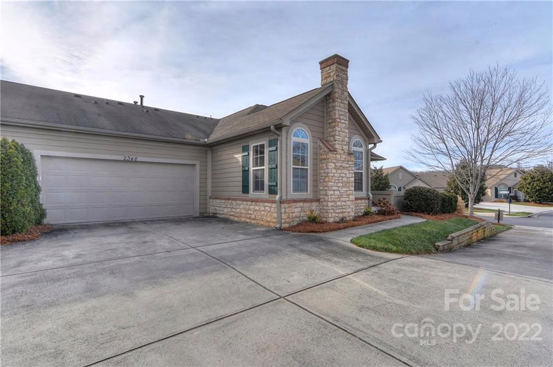 Property image 3 at 2348 Coltsview Lane, Matthews, NC 28105