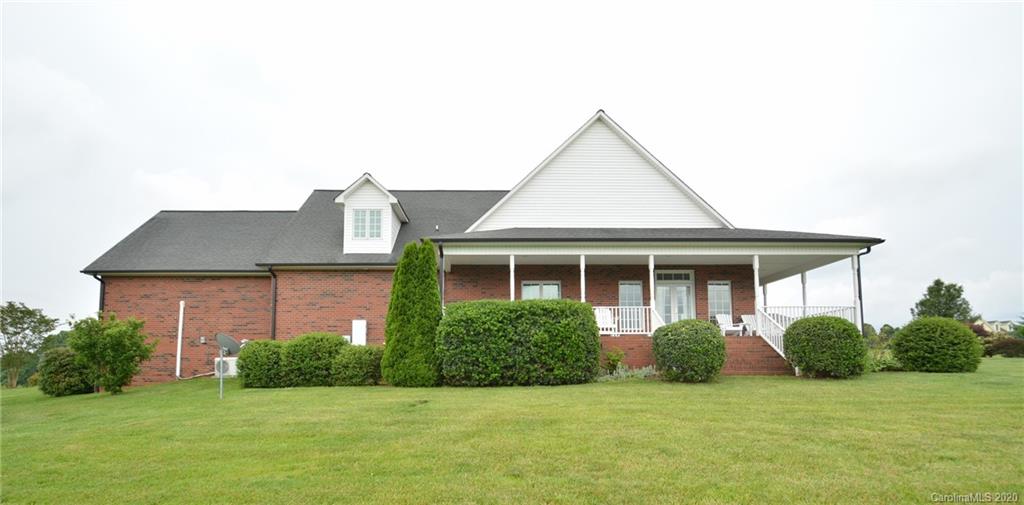 Property image 5 of 2198 Carriage Lane in Grandview Farms, Lincolnton, NC 28092