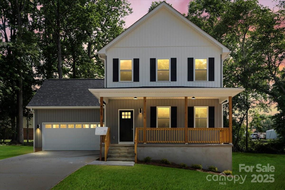 Property image 3 of 4541 Kings Court in Jamestowne, Hickory, NC 28602