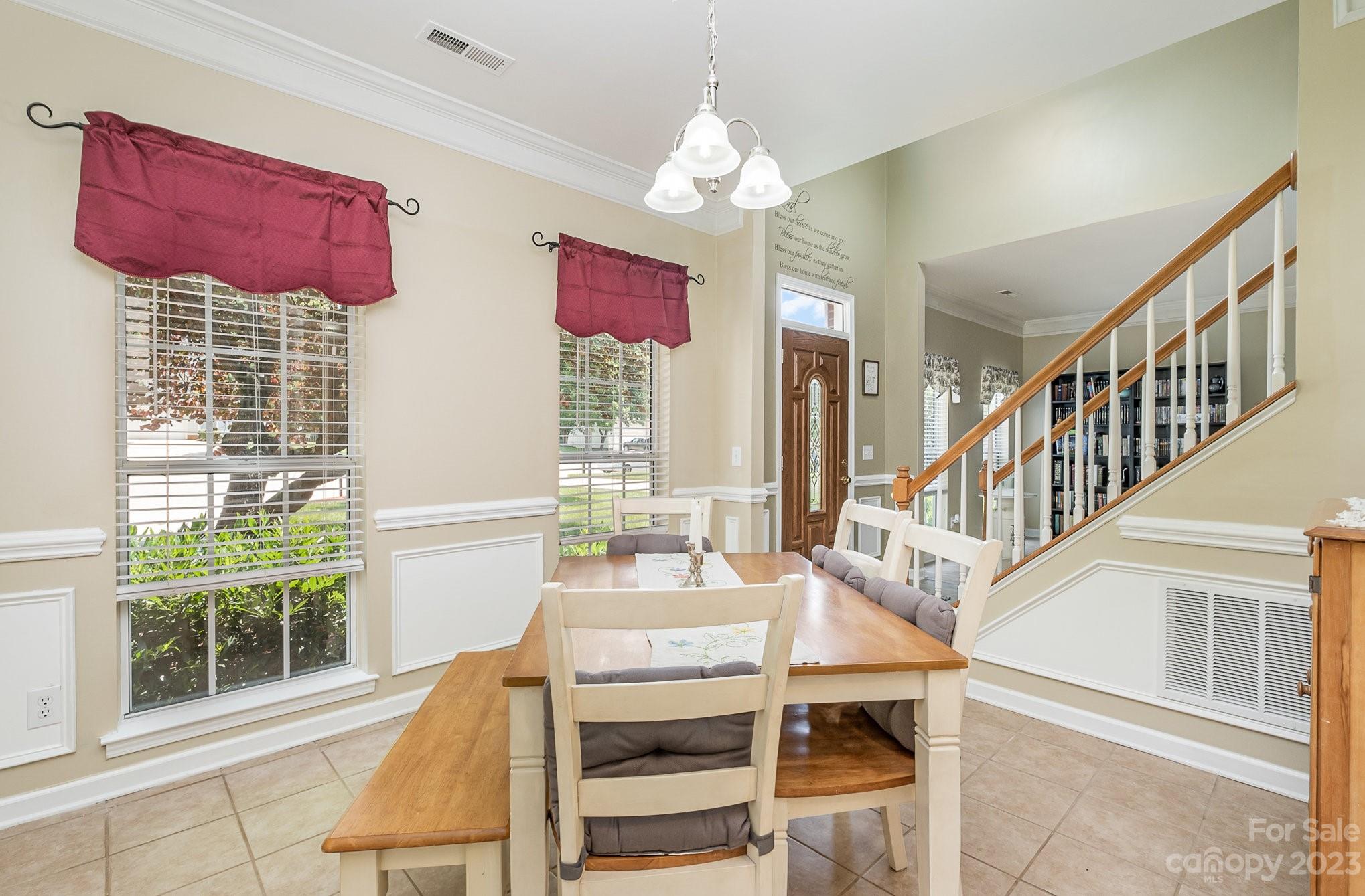 Property image 5 of 804 Lantern Way in Lantern Green, Kannapolis, NC 28081