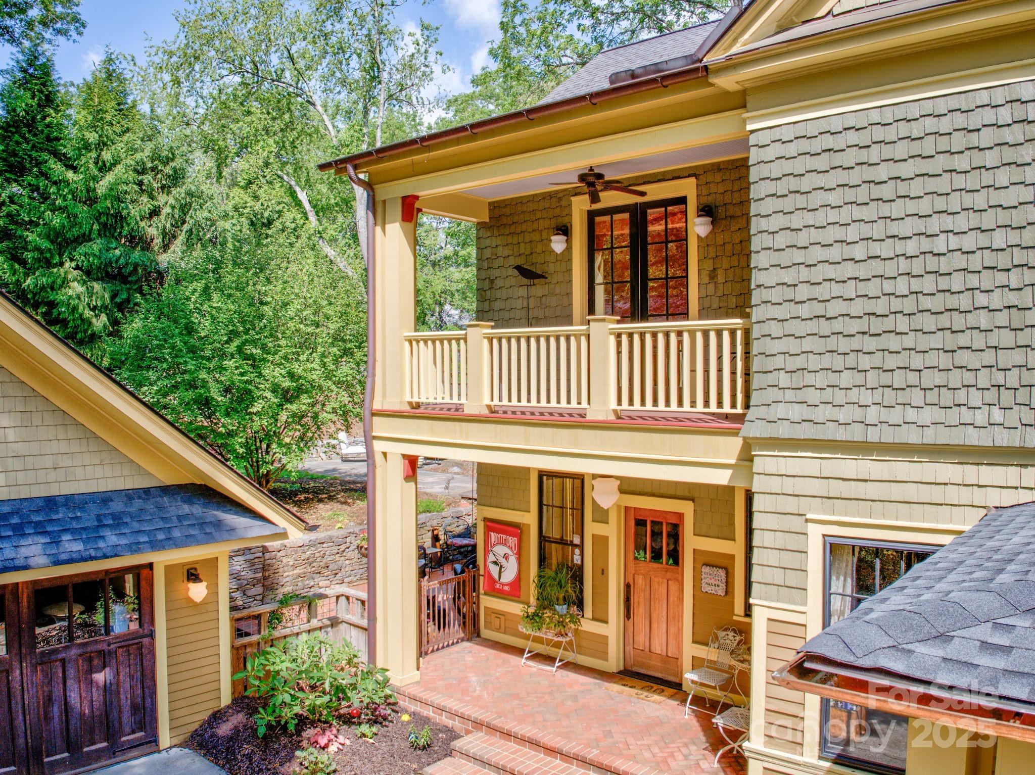 Property image 2 of 156 Cumberland Avenue in Montford, Asheville, NC 28801
