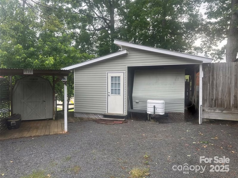 Property image 4 at 128 Twin Bluff Trail, Mount Gilead, NC 27306