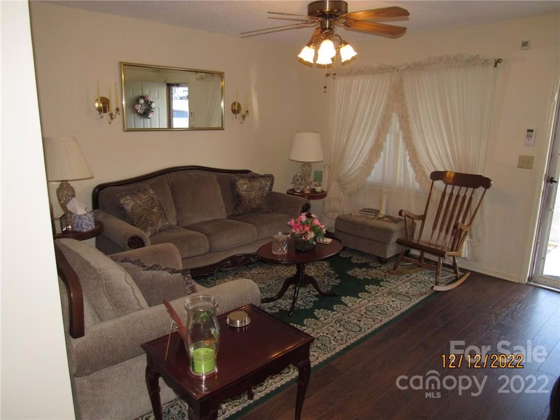 Property image 2 at 115 23rd Street, Hickory, NC 28601