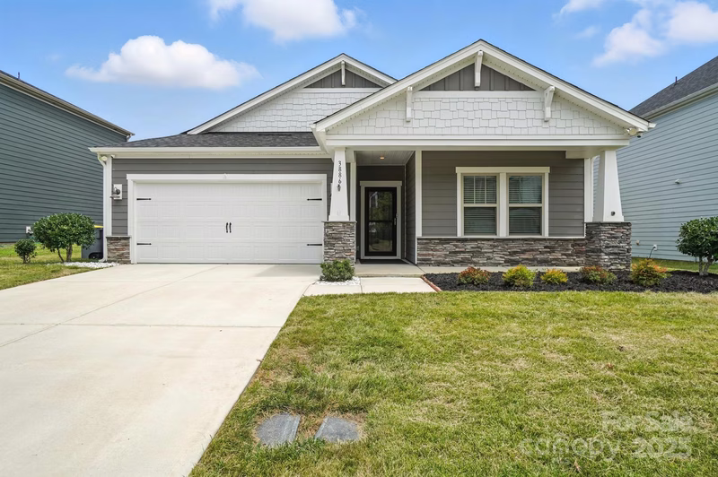3886 Longmore Lane