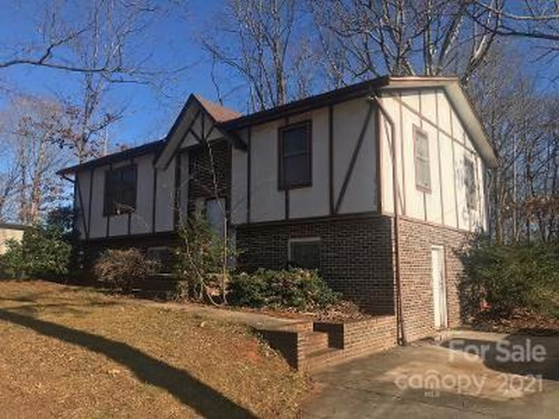 4634 Kings Court