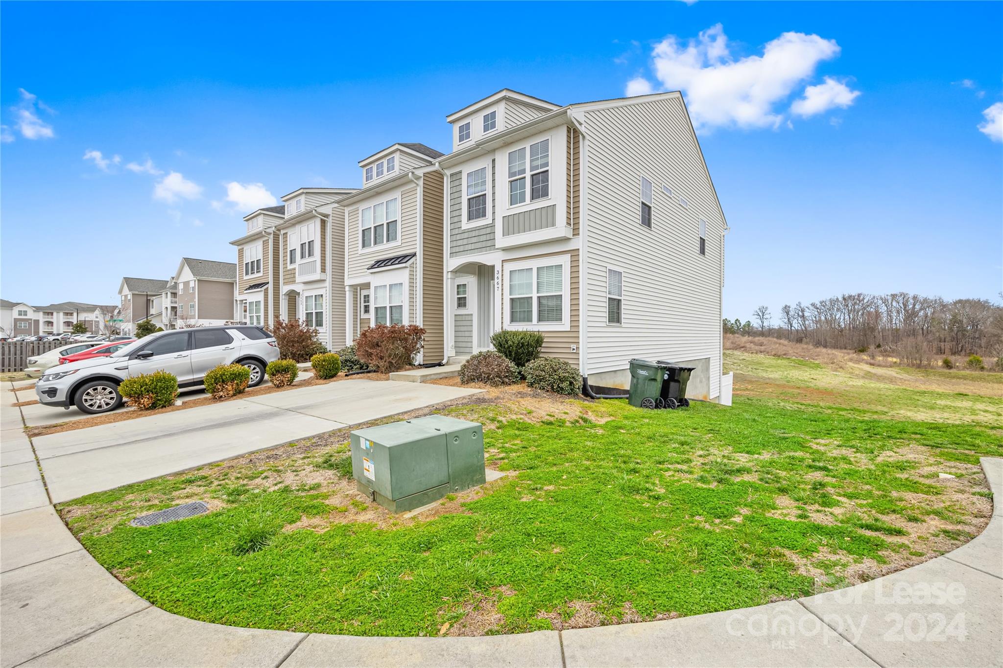 Property image 2 of 3667 Ascott Commons Lane in Settlers Landing, Concord, NC 28027