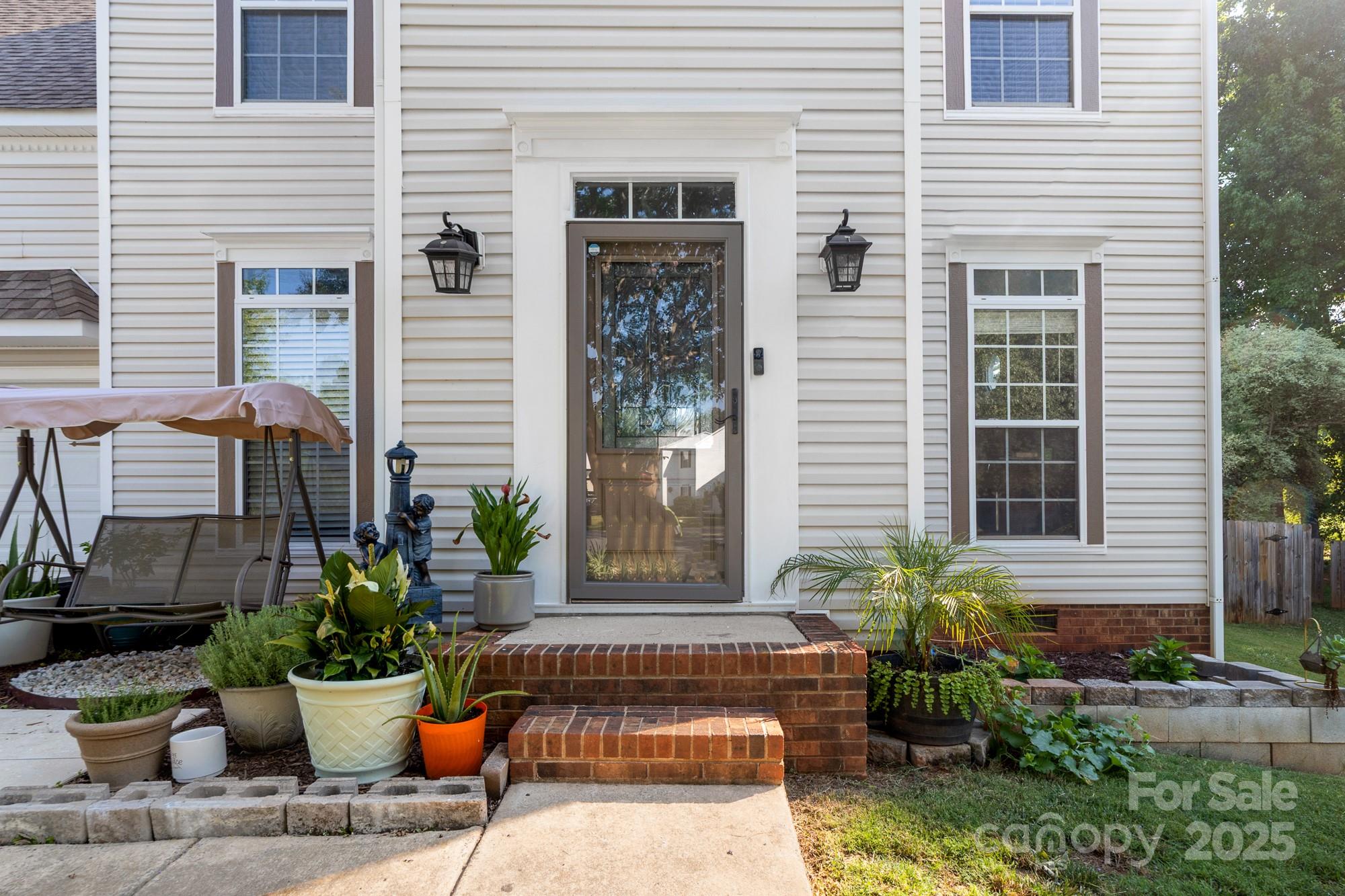 Property image 3 of 5104 Timbertop Lane in Turtle Rock, Charlotte, NC 28215