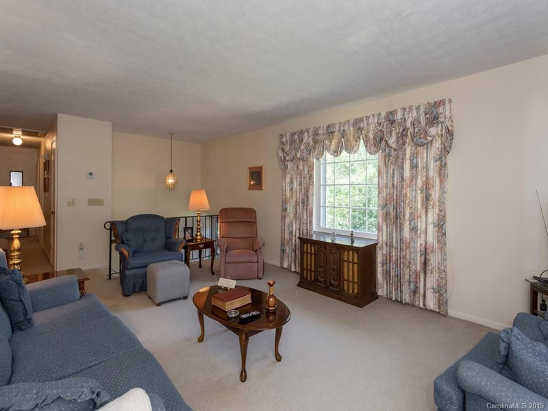 Property image 3 at 1542 Glenheath Drive, Hendersonville, NC 28791