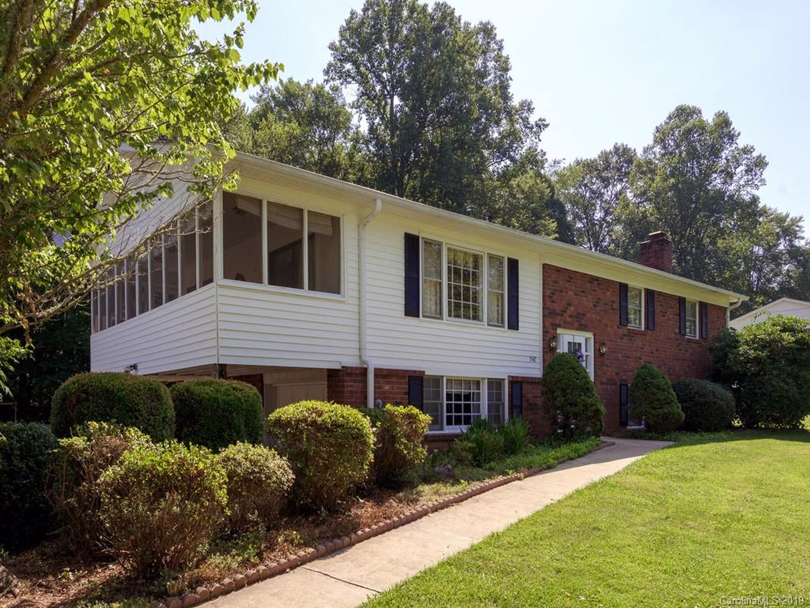 Property image 1 at 1542 Glenheath Drive, Hendersonville, NC 28791