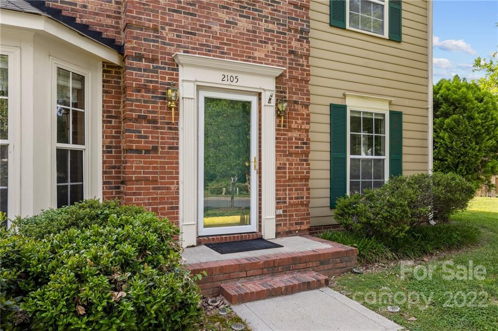 Property image 2 of 2105 Norwich Court in Stonewyck, Kannapolis, NC 28081