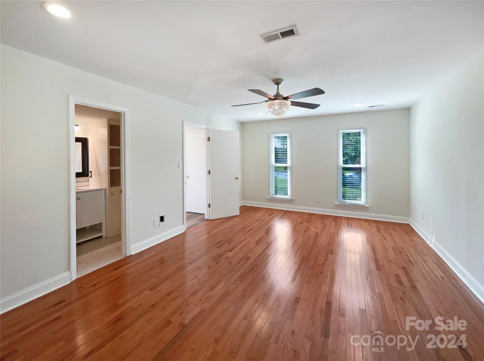 Property image 3 of 1717 Windy Rush Lane in Kingswood, Gastonia, NC 28054