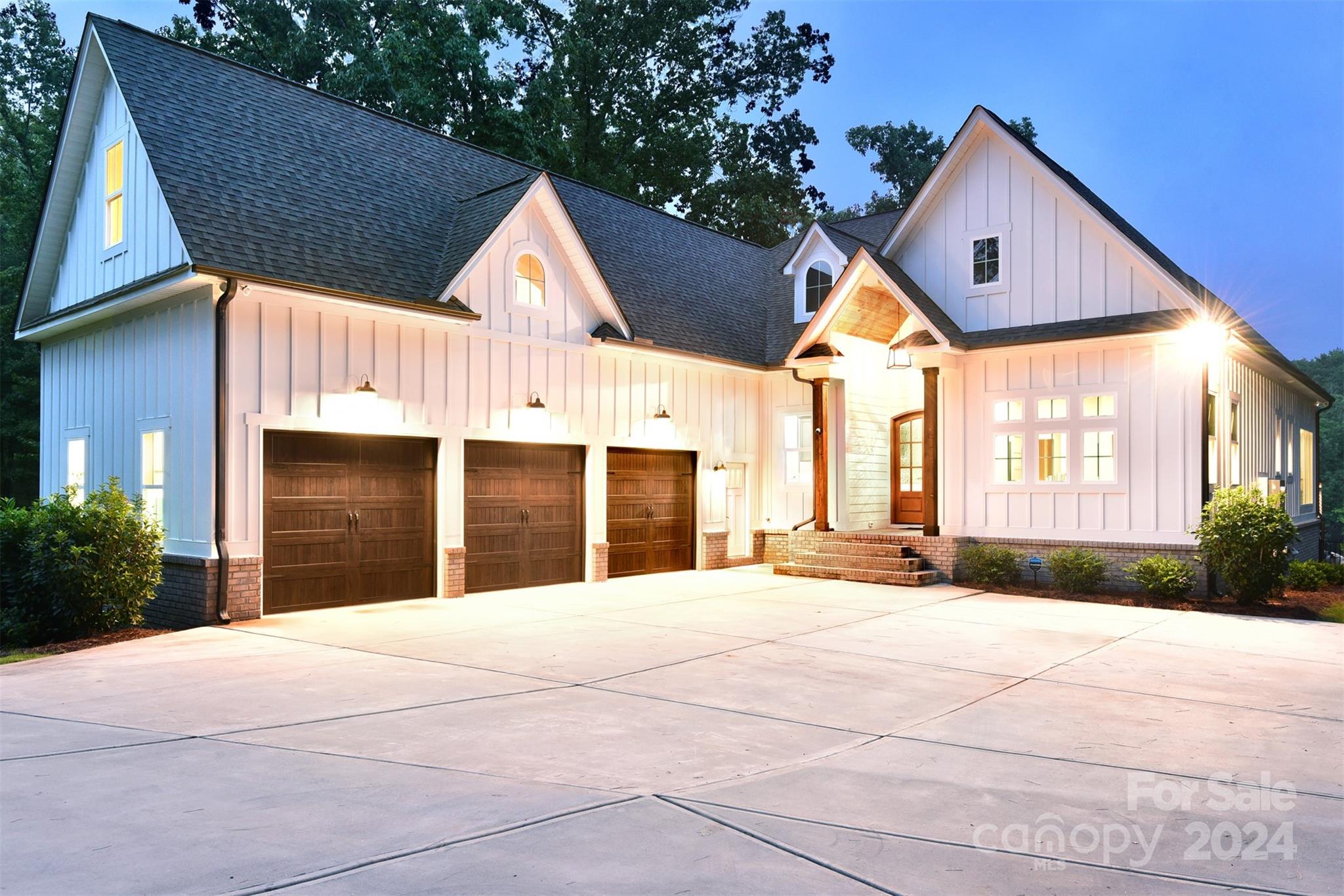 Property image 4 of 205 Water Oak Way in Swift Island Plantation, Mount Gilead, NC 27306