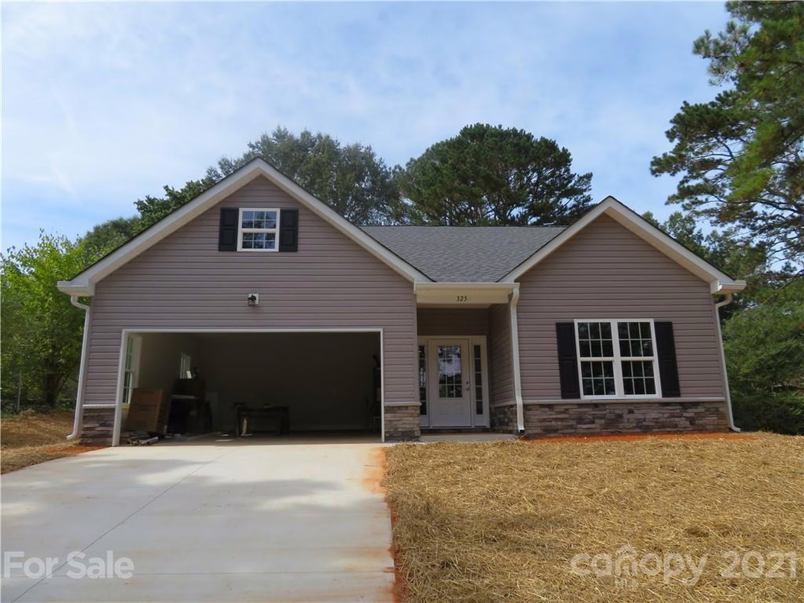 Property image 1 at 325 Knollwood Avenue, Salisbury, NC 28147