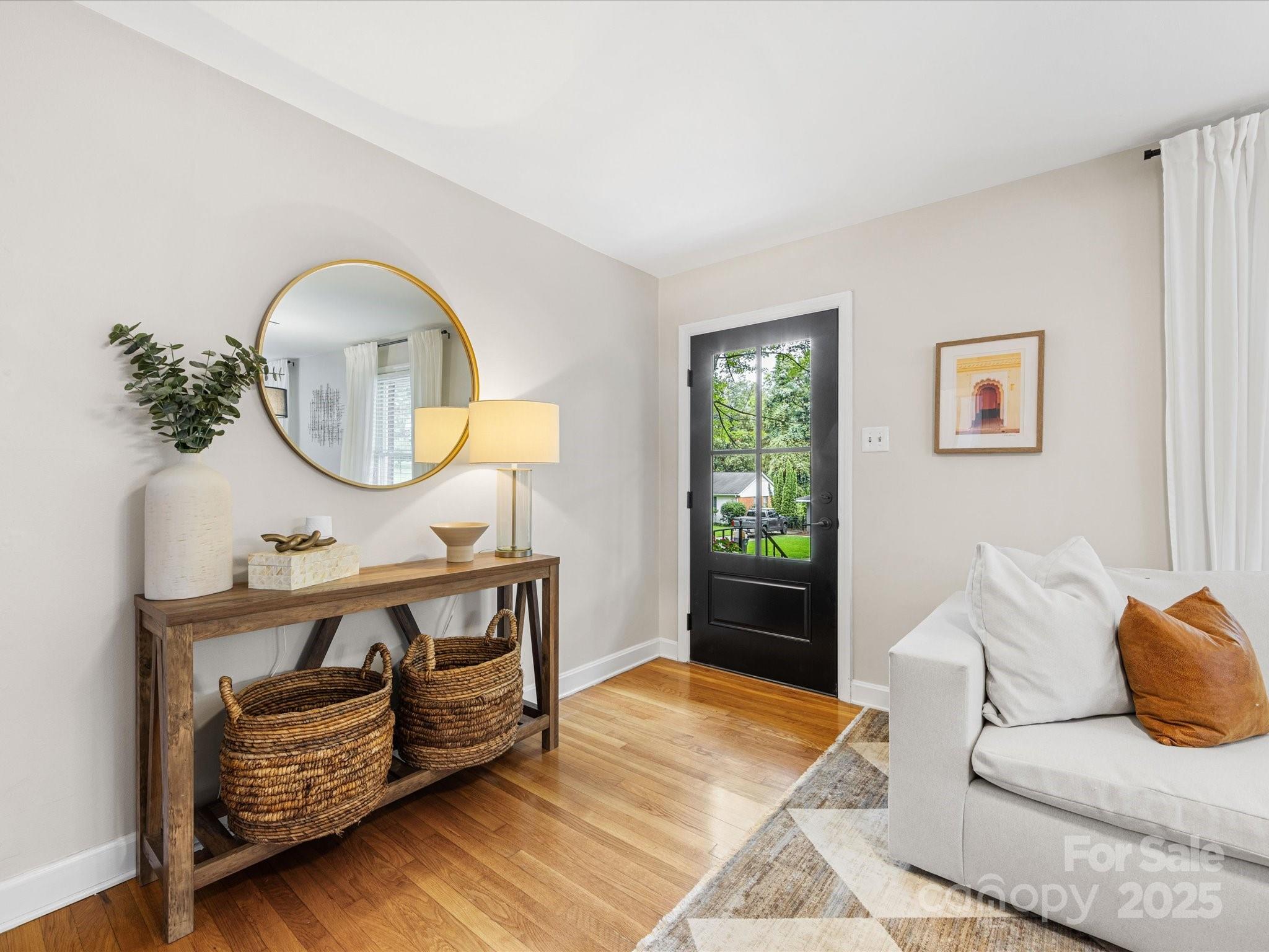 Property image 5 of 747 Brockbank Road in Madison Park, Charlotte, NC 28209