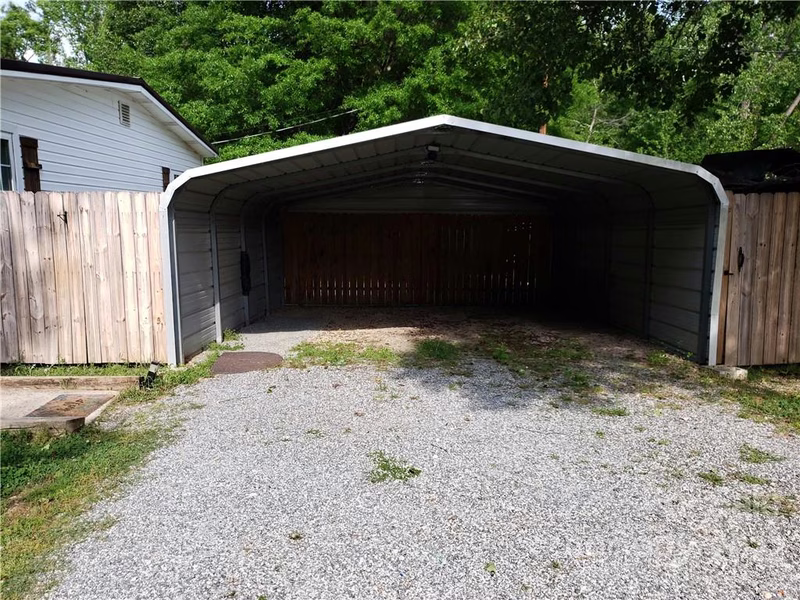 Property image 3 at 906 Willard Avenue, Kannapolis, NC 28083