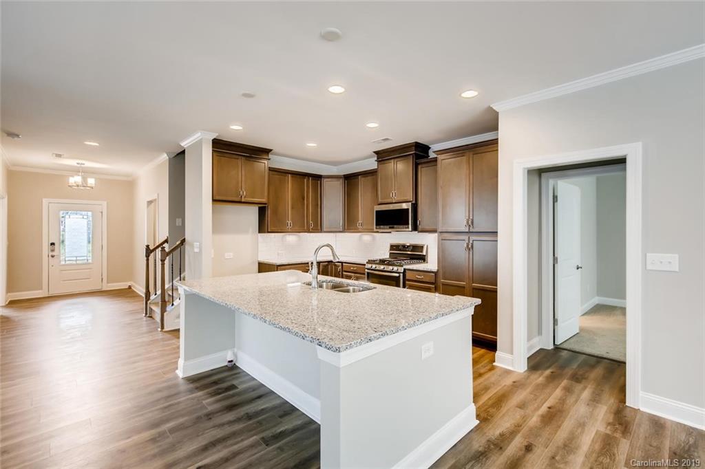 Property image 3 of 1133 Curling Creek Drive in Heritage, Wesley Chapel, NC 28104