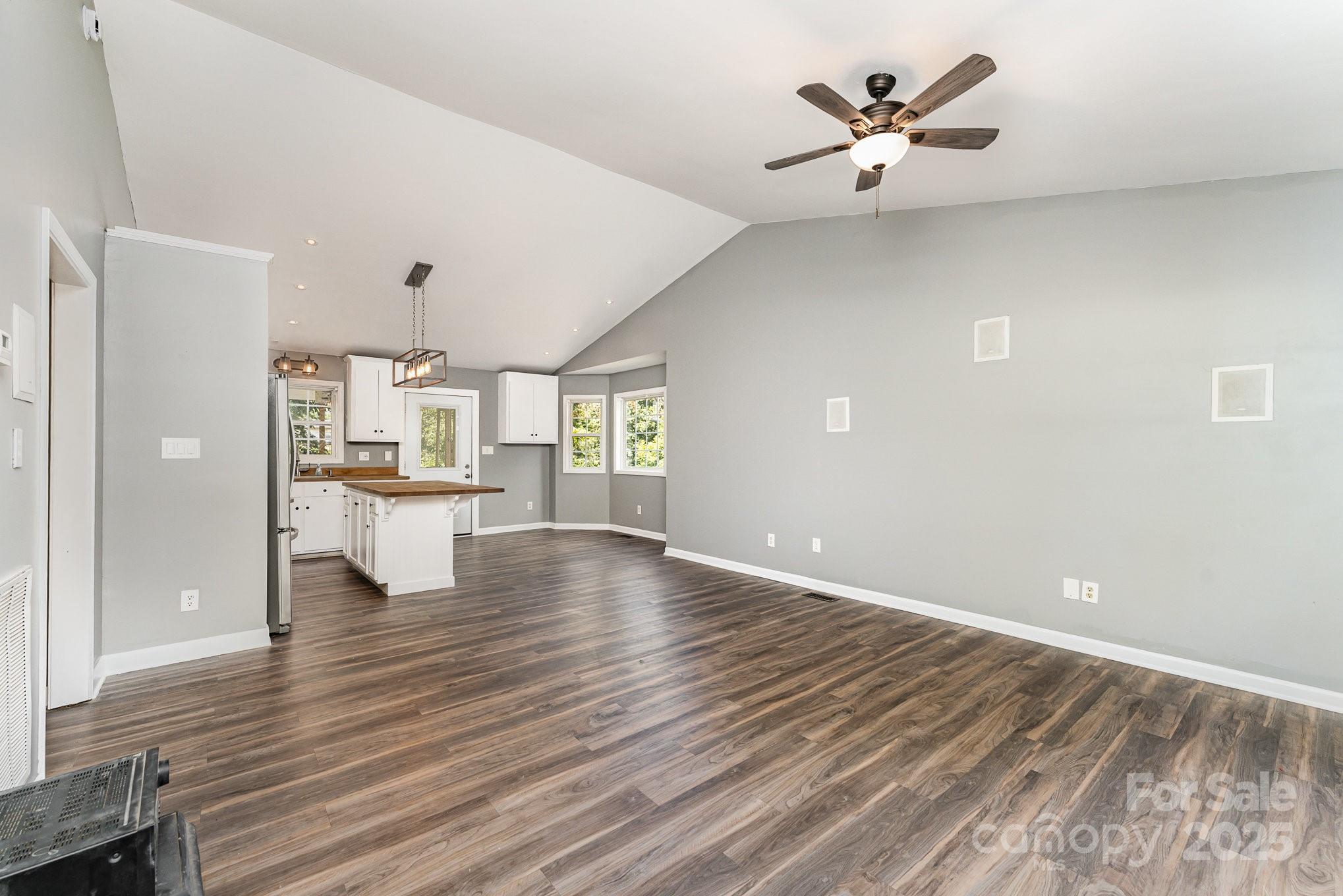 Property image 4 of 2527 Joyce Street in Shady Haven, Kannapolis, NC 28083