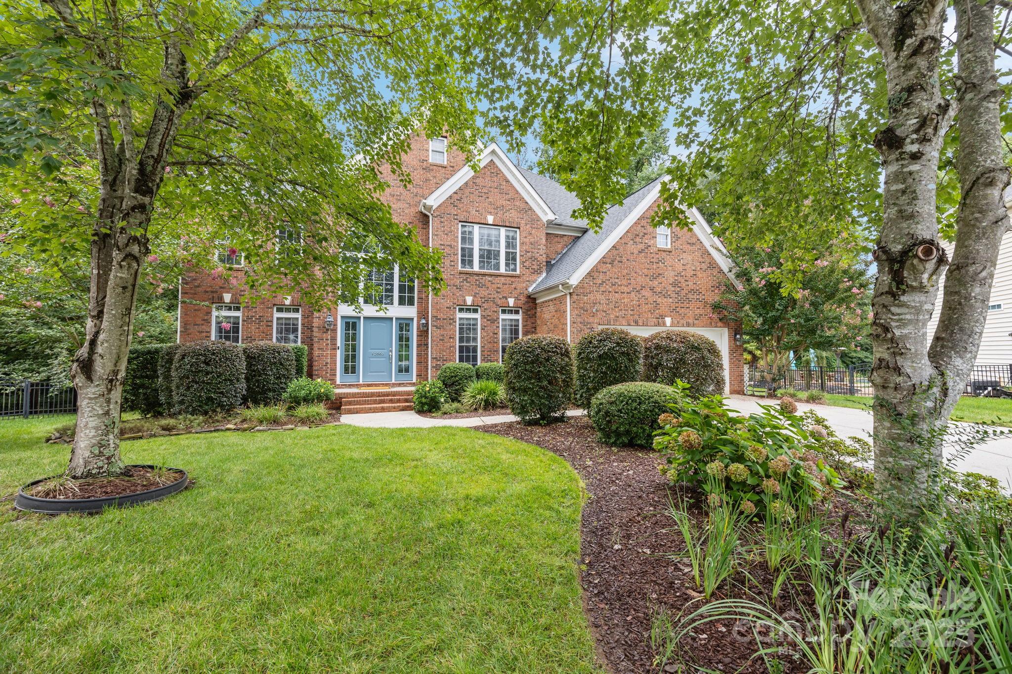 Property image 2 of 12003 Cobham Court in Northstone, Huntersville, NC 28078