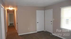 Property image 2 of 1212 Fontana Avenue in Greenville, Charlotte, NC 28206