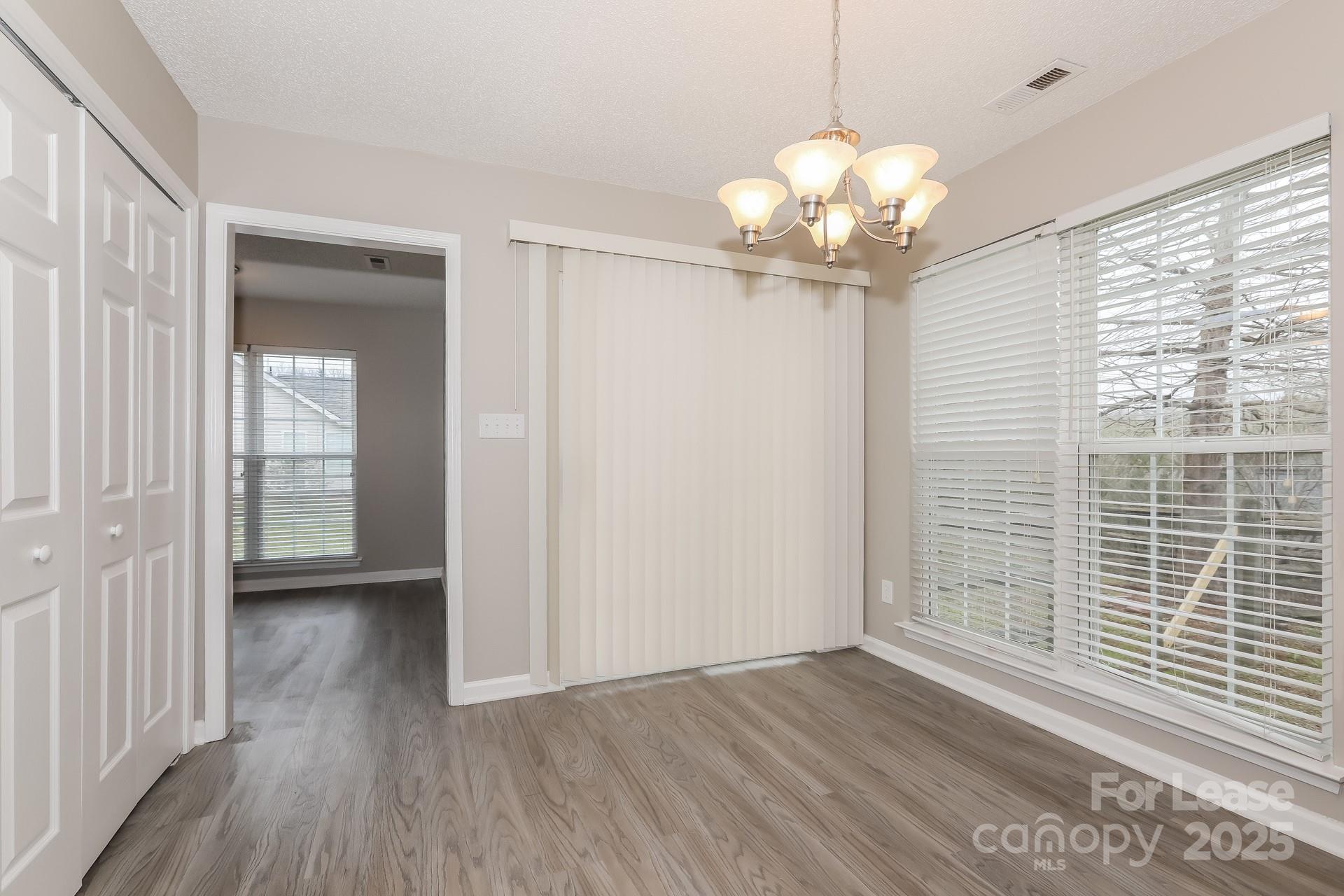 Property image 5 of 7009 Gatwick Lane in Buckingham, Matthews, NC 28104