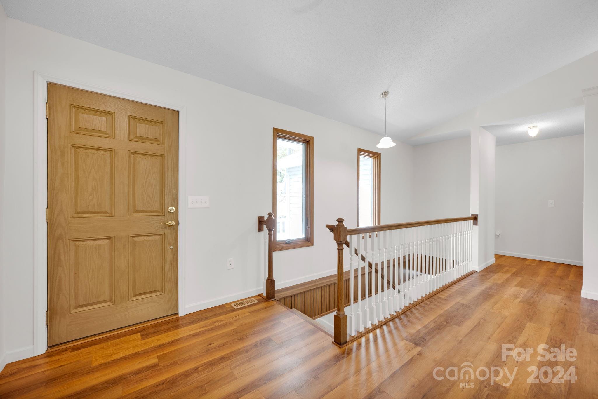 Property image 4 of 1617 1623 9th Street Place in Providence Forest, Hickory, NC 28602