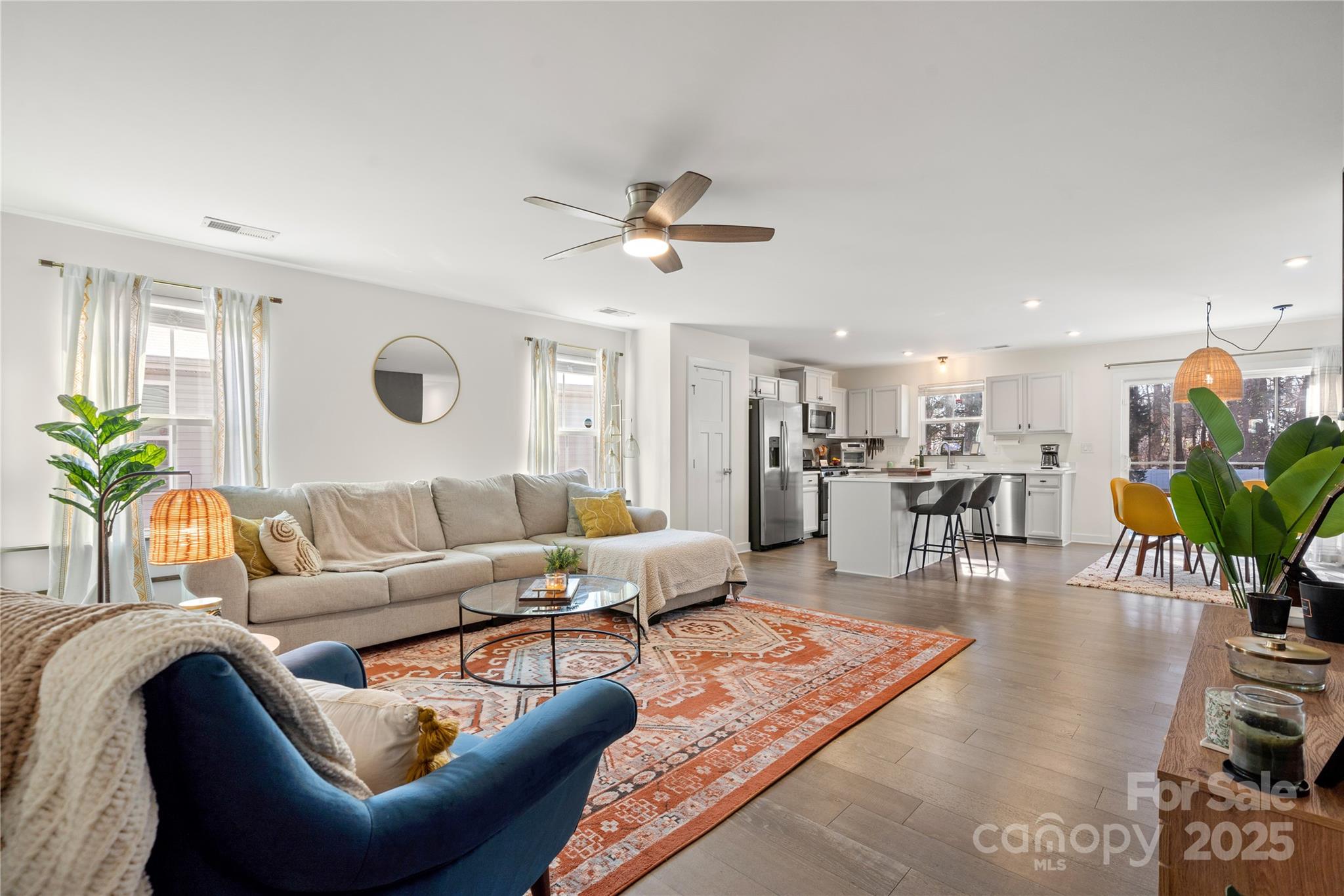 Property image 2 of 9706 Hamel Street in Woodgrove, Charlotte, NC 28215