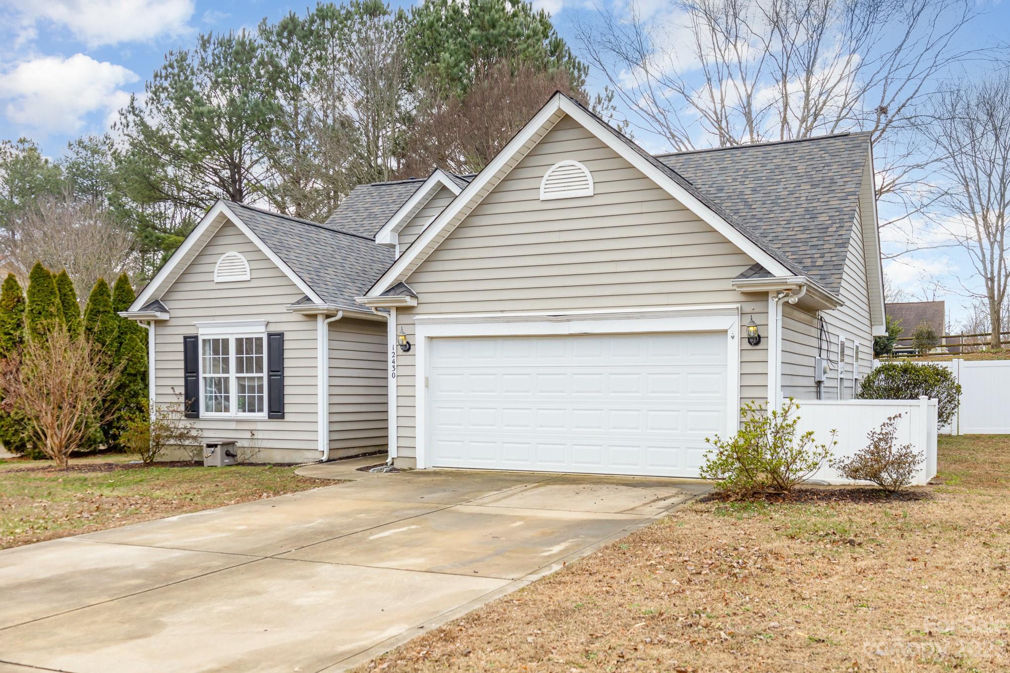 Property image 3 of 12430 Bravington Road in Covington, Huntersville, NC 28078