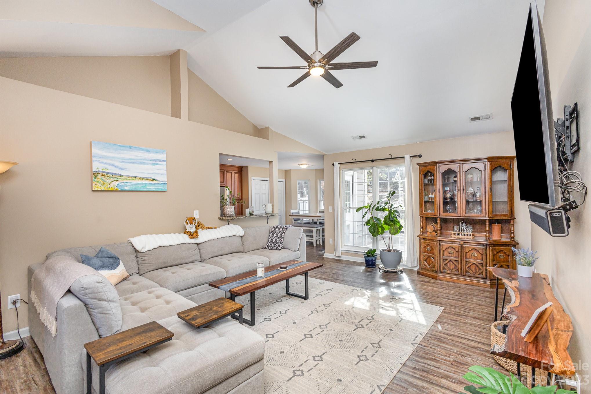 Property image 5 of 12430 Bravington Road in Covington, Huntersville, NC 28078