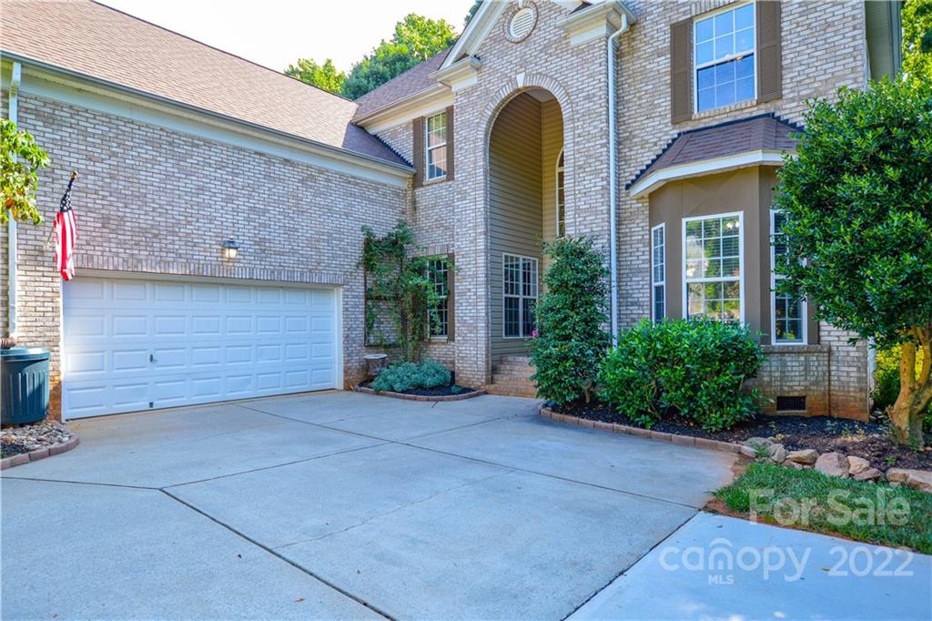 Property image 3 of 164 Longboat Road in Morrison Cove, Mooresville, NC 28117