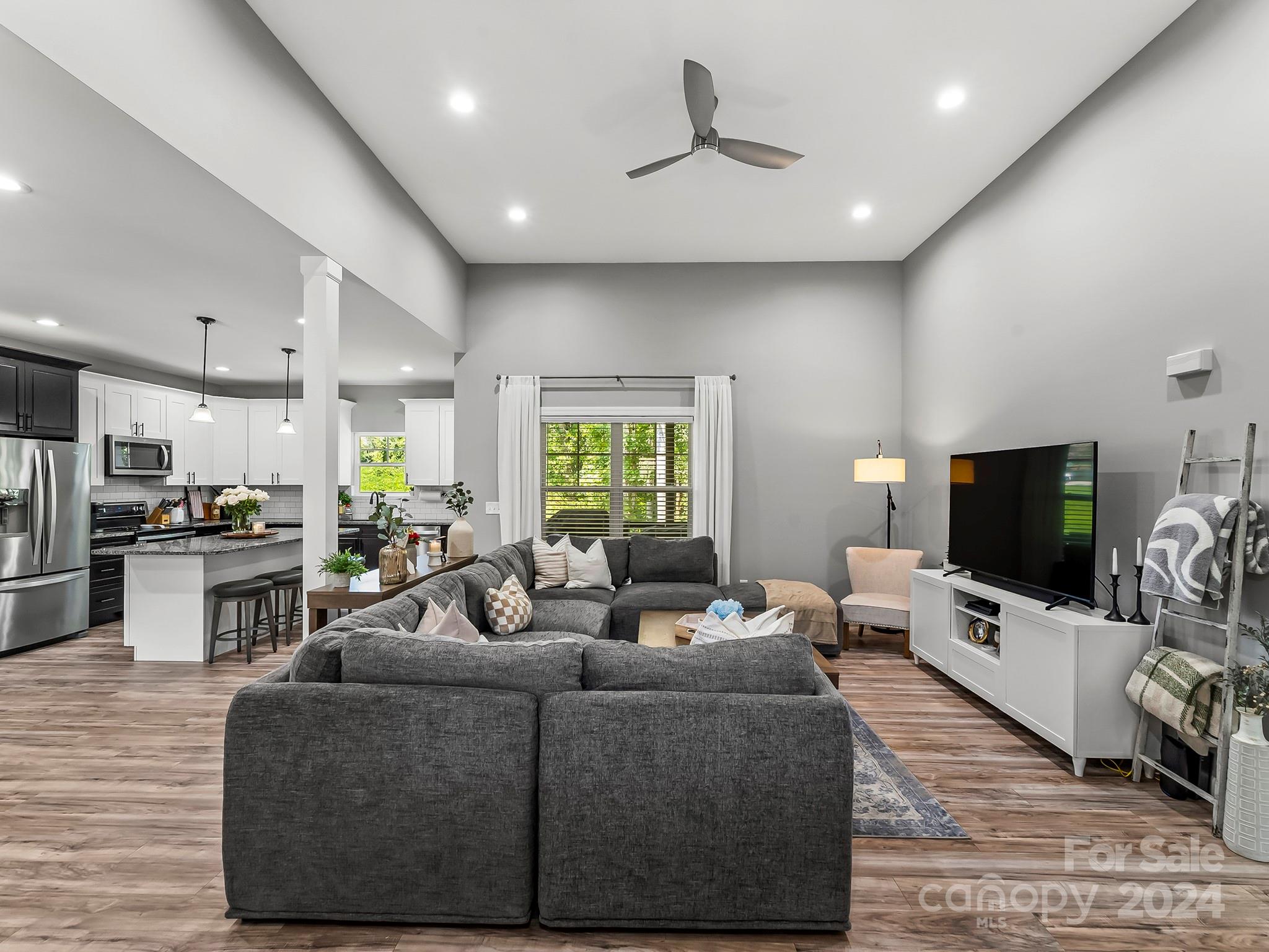 Property image 3 of 506 Aberdeen Street in Pipers Ridge, Conover, NC 28613