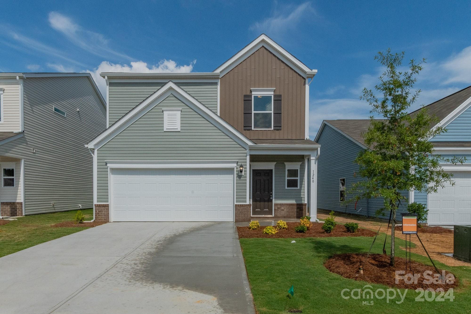 Property image 2 of 1240 Ocean Drive in Country Club Village, Salisbury, NC 28144
