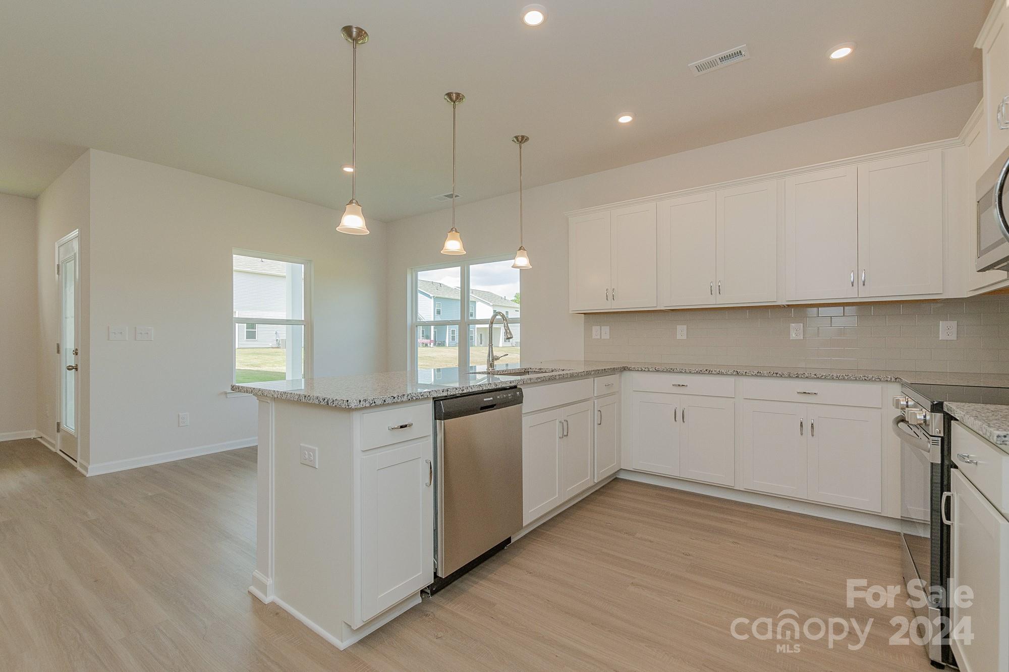 Property image 5 of 1240 Ocean Drive in Country Club Village, Salisbury, NC 28144