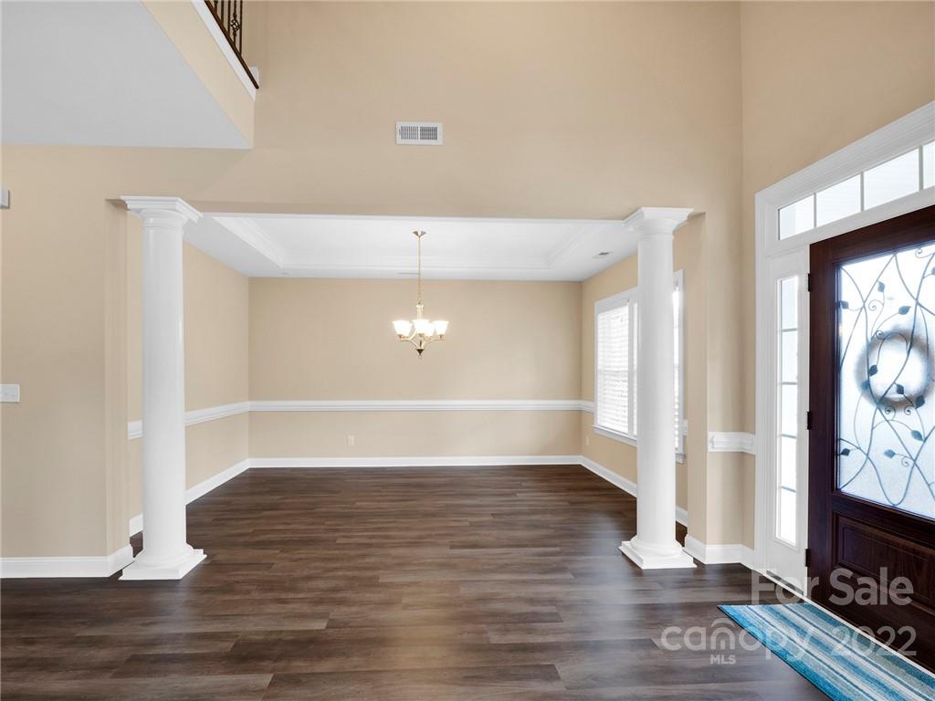 Property image 5 of 2017 Madeira Circle in Tuscany, Waxhaw, NC 28173