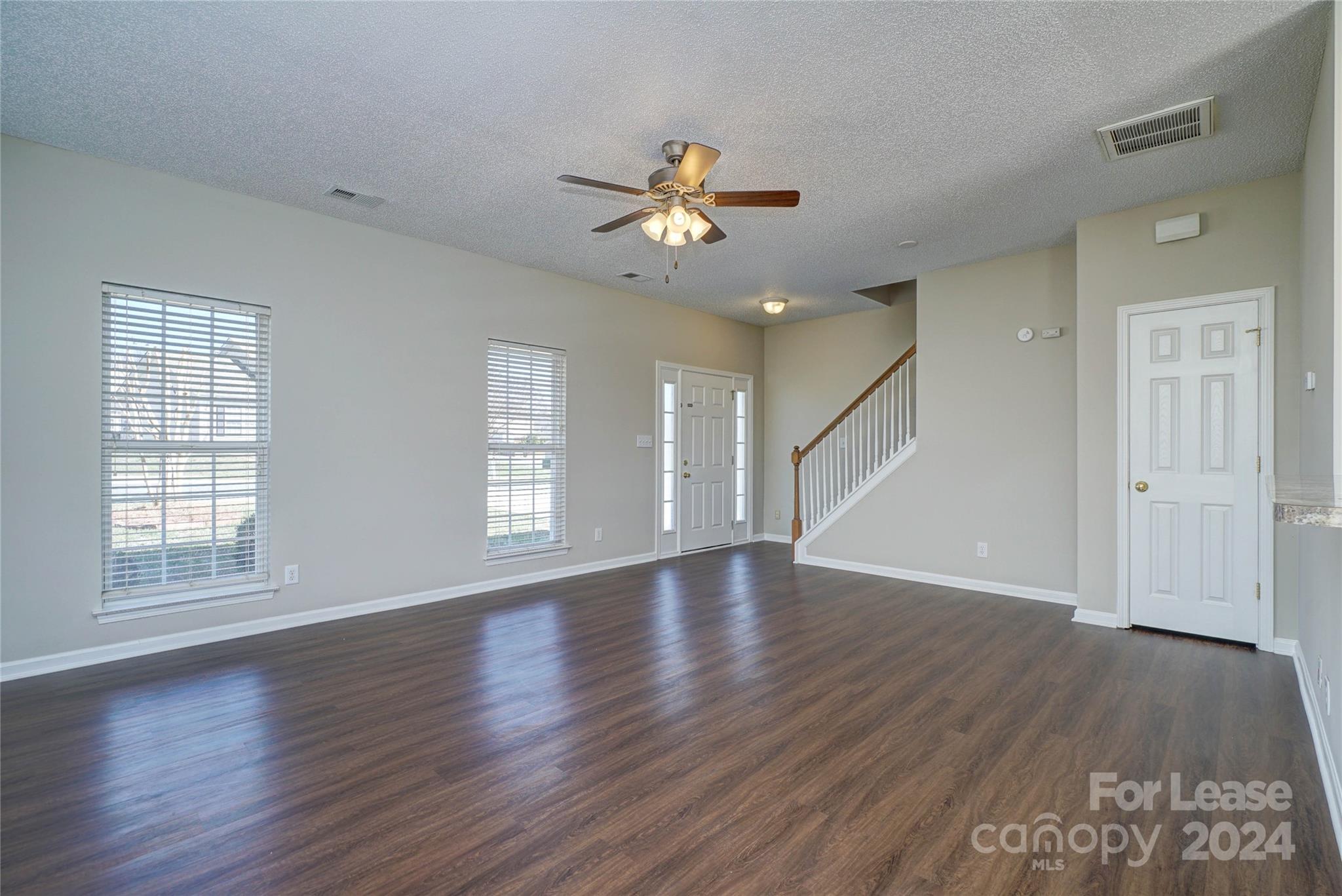 Property image 4 of 2034 Wexford Way in Taras Trace, Statesville, NC 28625