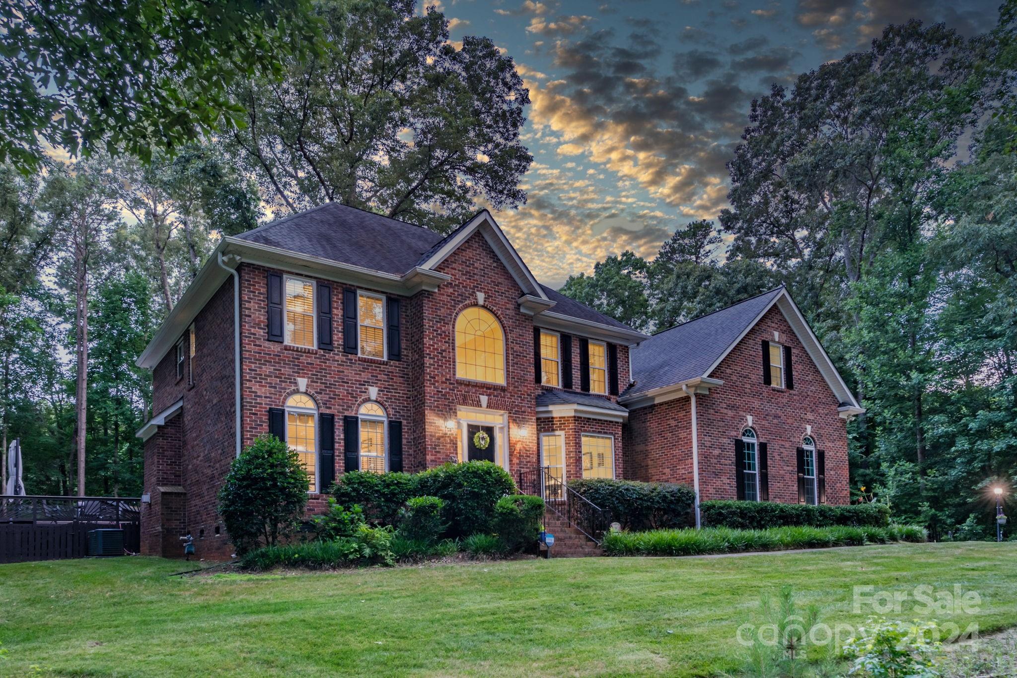 Property image 3 of 3409 Weddington Oaks Drive in Weddington Oaks, Matthews, NC 28104