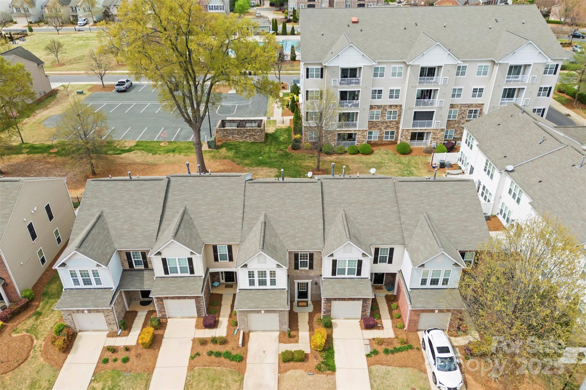 Property image 2 of 5924 Carrollton Lane in Park South Station, Charlotte, NC 28210