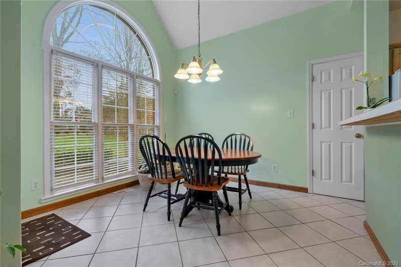 Property image 5 at 2832 Scarborough Court, Gastonia, NC 28054