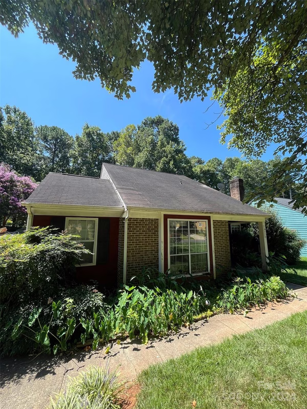Property image 3 at 10112 Santa Fe Lane, Mint Hill, NC 28227