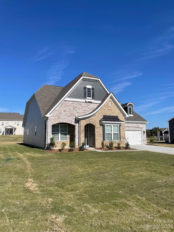 3422 Blackfield Court