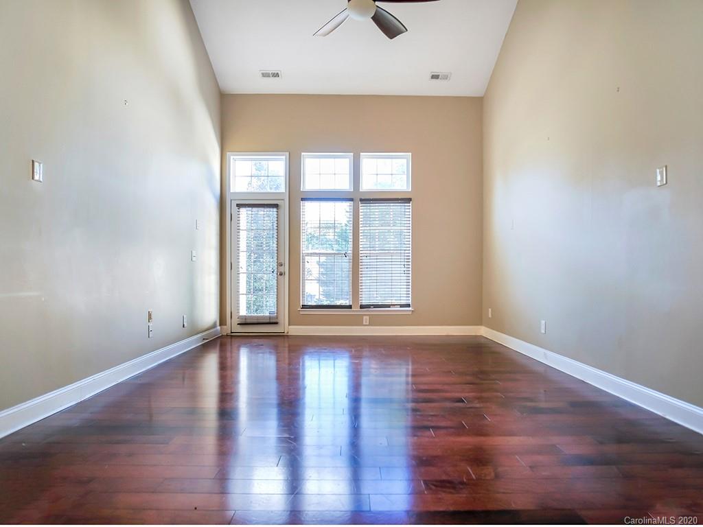 Property image 5 of 1824 Lookout Lane in Robinwood Village, Gastonia, NC 28054