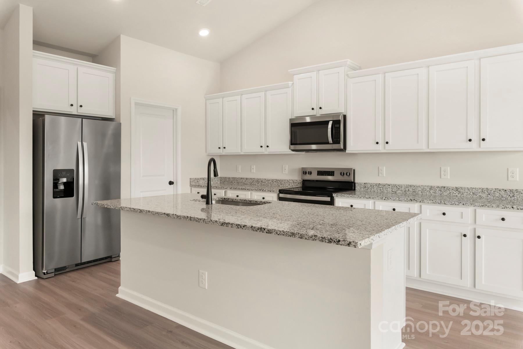 Property image 4 of 3338 Strong Box Lane in Stagecoach Station, Gastonia, NC 28052